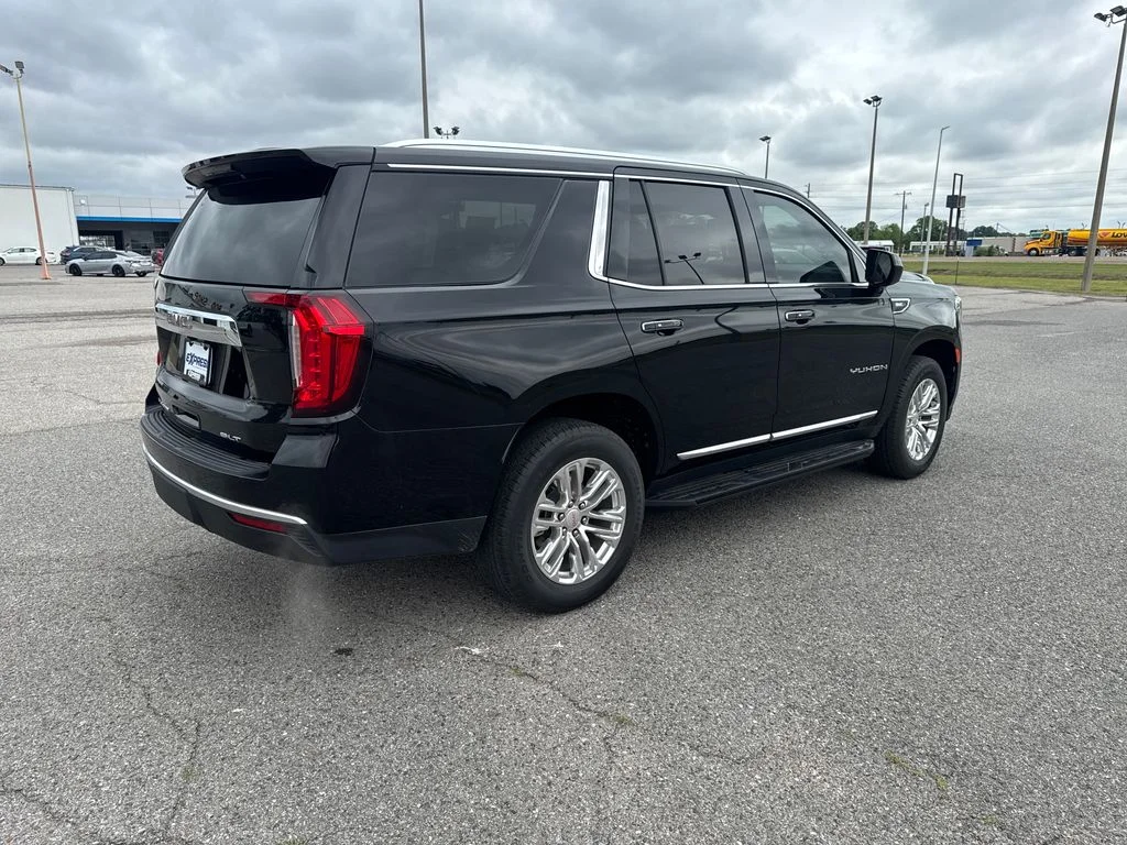 Used 2023 Black GMC SLT image 5