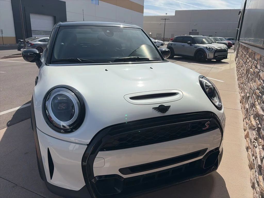 Certified Used 2024 White MINI  image 5