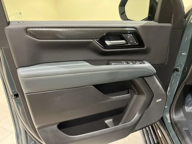 2026 GMC Yukon AT4 - Photo 22