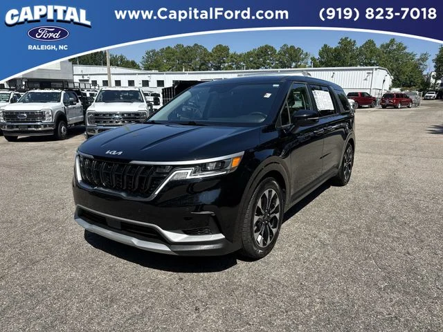 Used 2024 Black Kia EX image 4