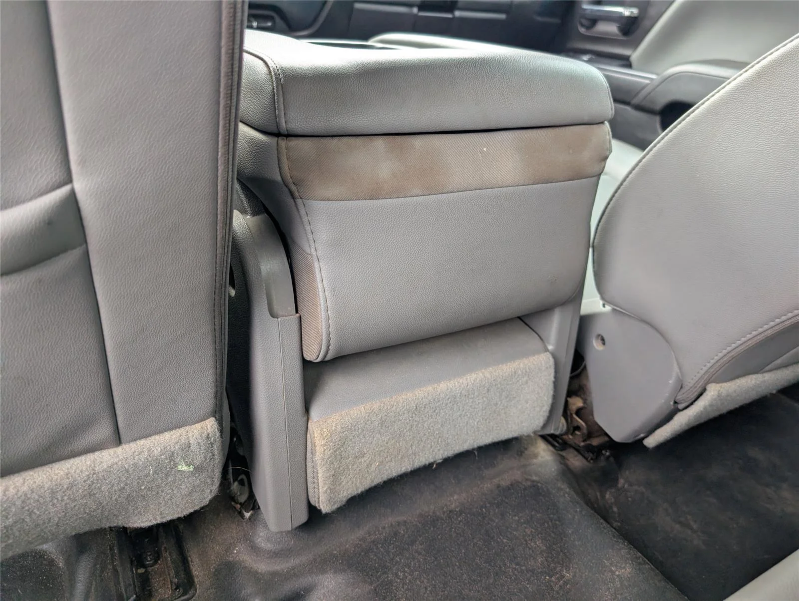 Used 2019 SUMMIT WHITE Chevrolet Work Truck image 29