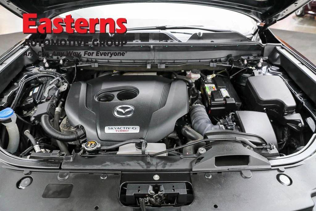 Used 2022 Black Mazda Touring image 7