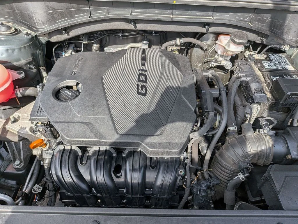 Used 2022 Green Kia S image 30