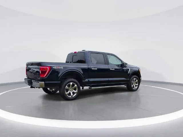 Used 2023 Blue Ford XLT image 8