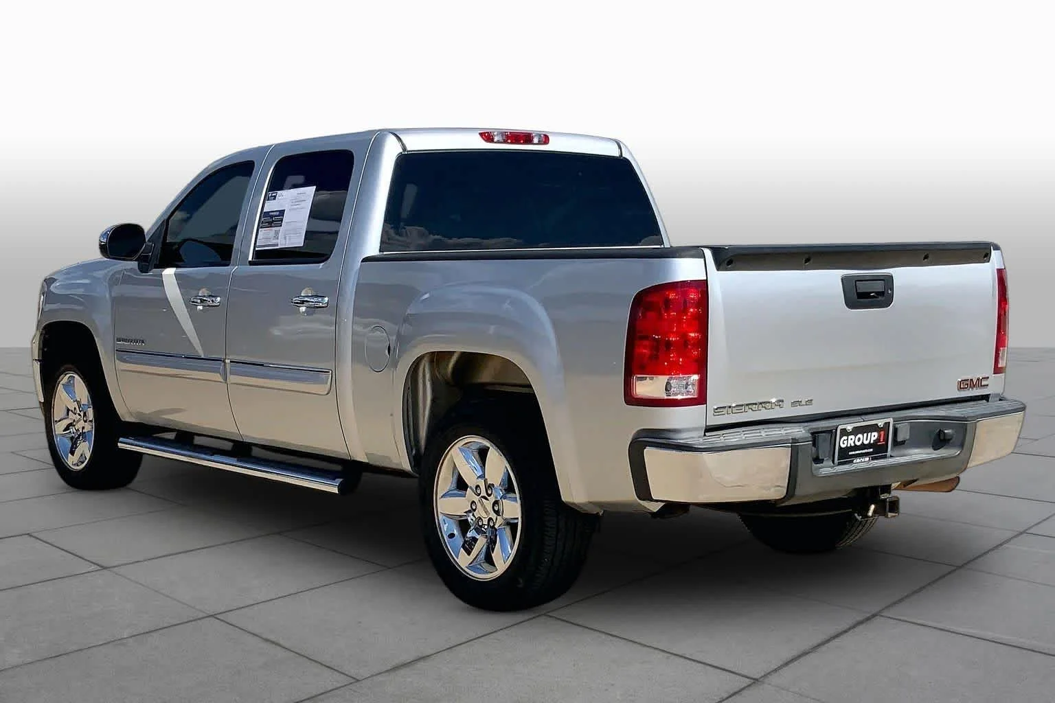 Used 2012 Quicksilver Metallic GMC SLE image 10
