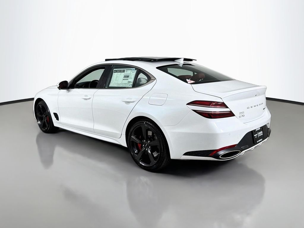 New 2026 Uyuni White Genesis 3.3T Sport Prestige image 5