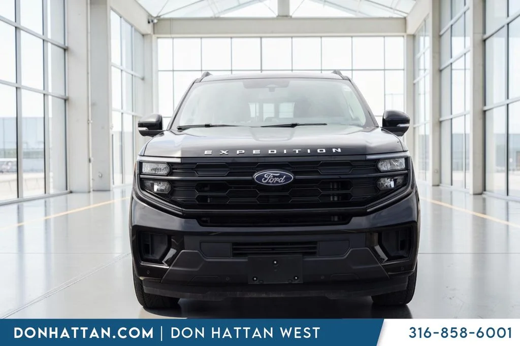Used 2025 Black Ford Active image 29