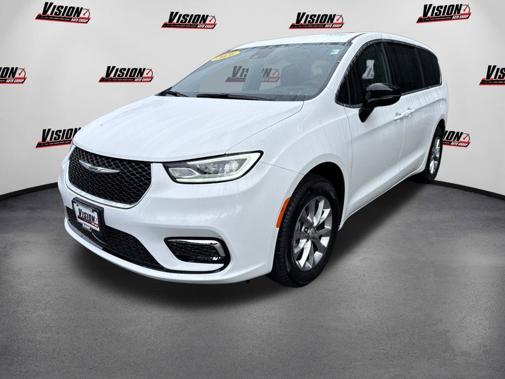 2026 Chrysler Pacifica