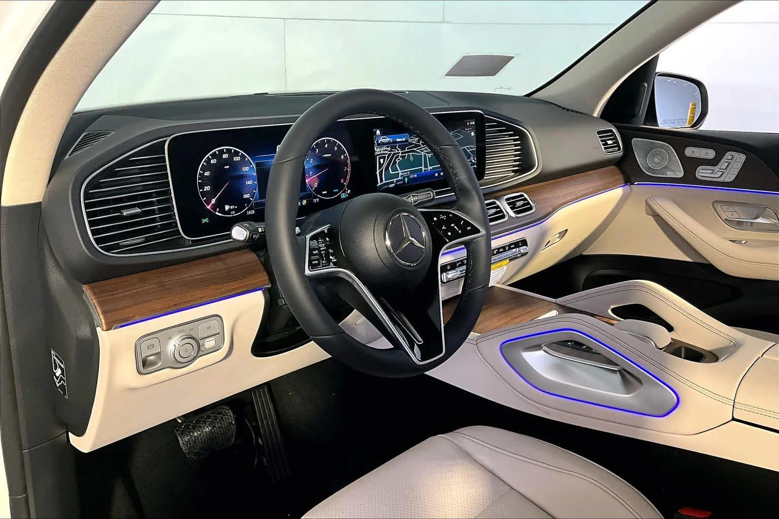 New 2026 Polar White Mercedes-Benz GLE 350 image 9