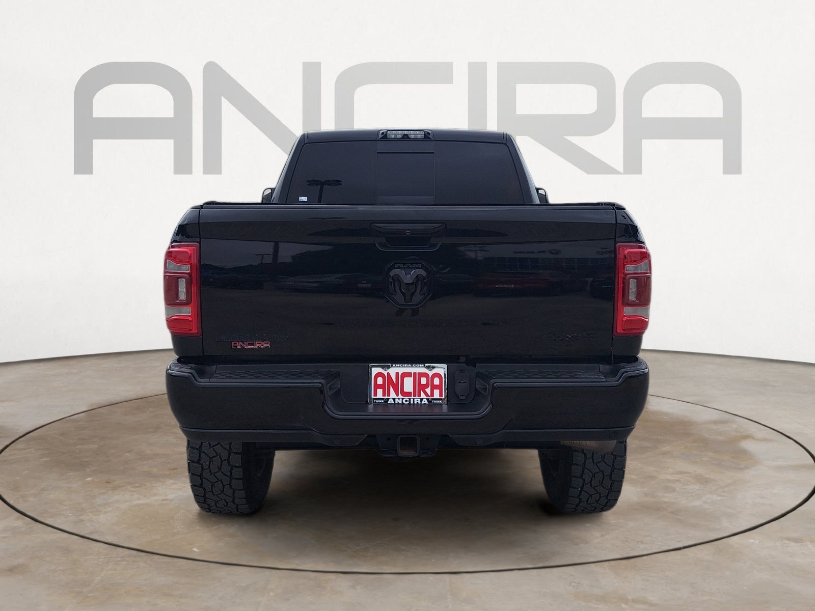 Used 2021 Diamond Black Crystal Pearlcoat Ram Laramie image 9
