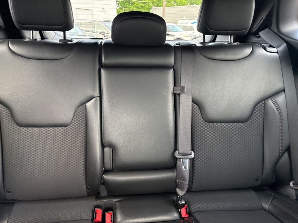 Used 2023 Gray Jeep Trailhawk image 13