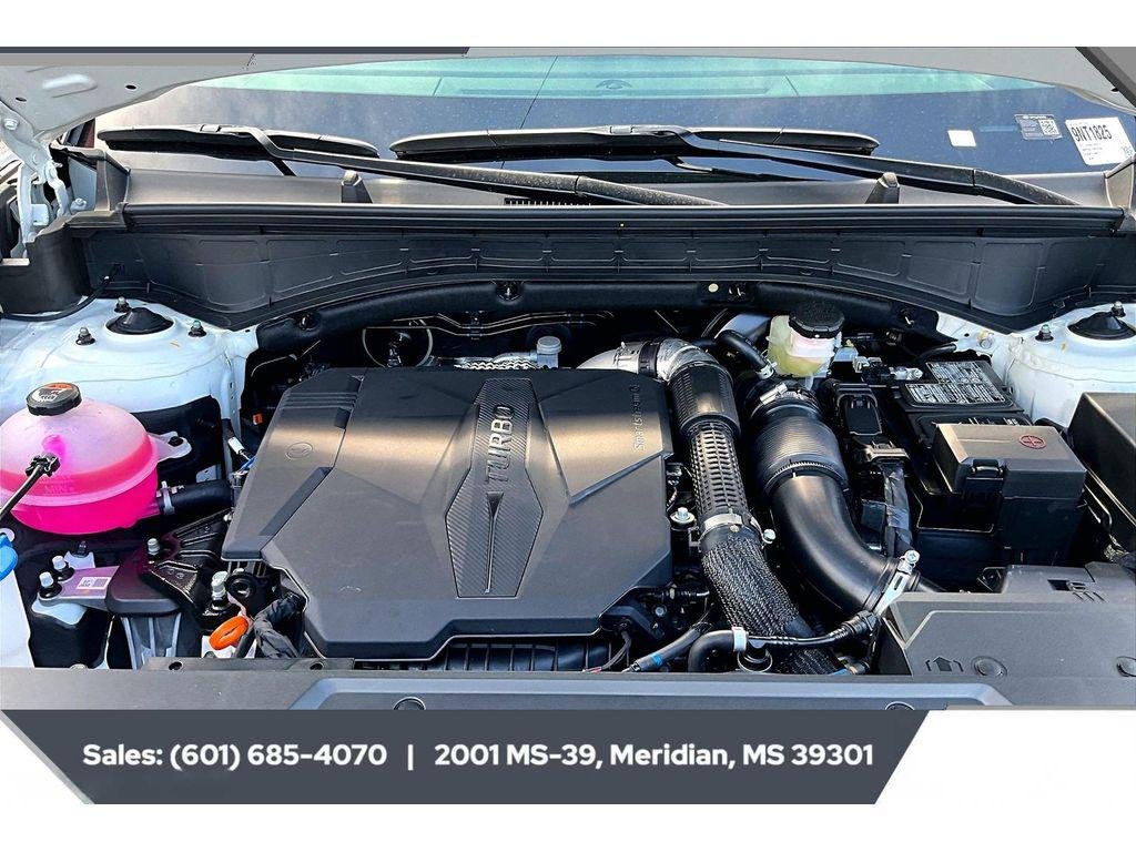 New 2027 SERENITY WHITE Hyundai SEL FWD image 10