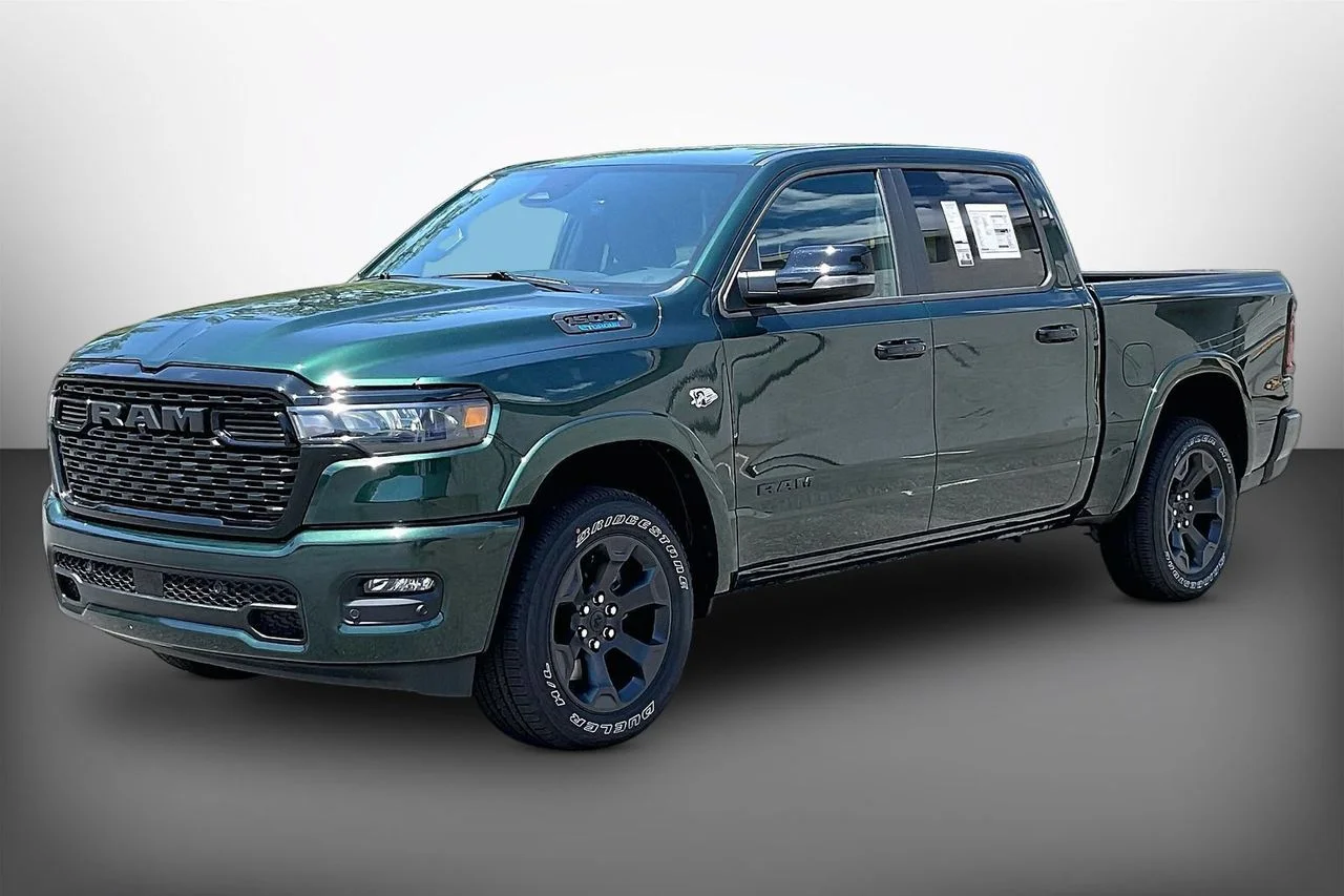 New 2026 Serrano Green Metallic RAM Big Horn/Lone Star image 4