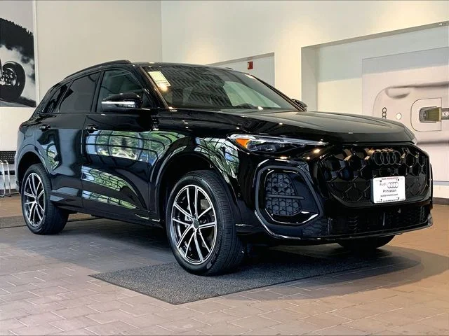 New 2026 Black Audi 2.0T Premium Plus image 4