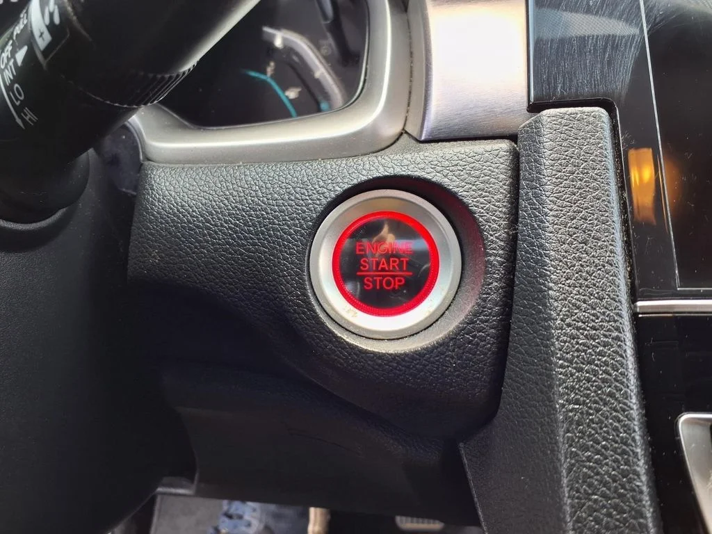 Used 2017  Honda EX-L image 8