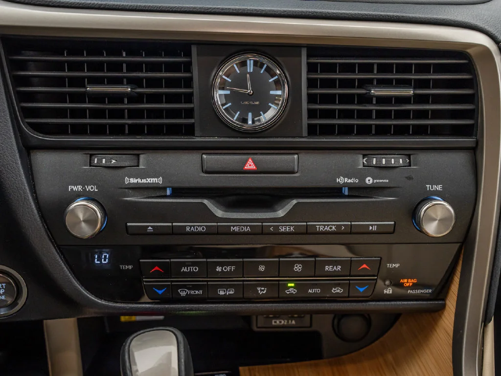 Certified Used 2022 CAVIAR Lexus 350L image 36
