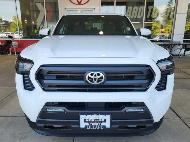 New 2026 Ice Cap Toyota SR5 image 5
