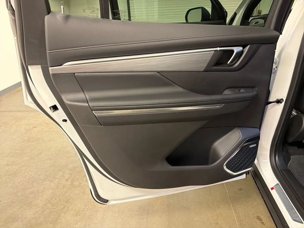 2026 Buick Enclave Preferred - Photo 30