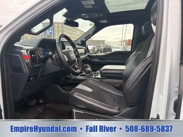2025 Ford F-150 Raptor - Photo 8