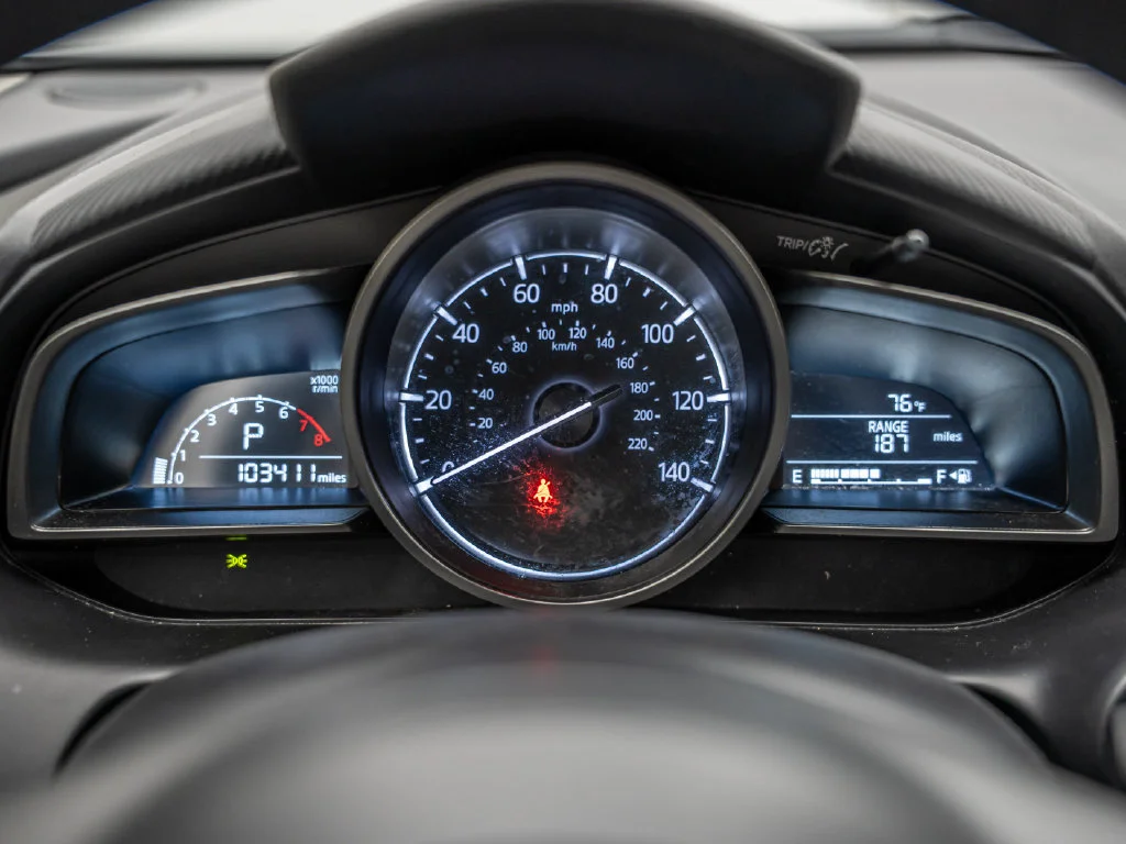 Used 2019 Ceramic Metallic Mazda Touring image 28