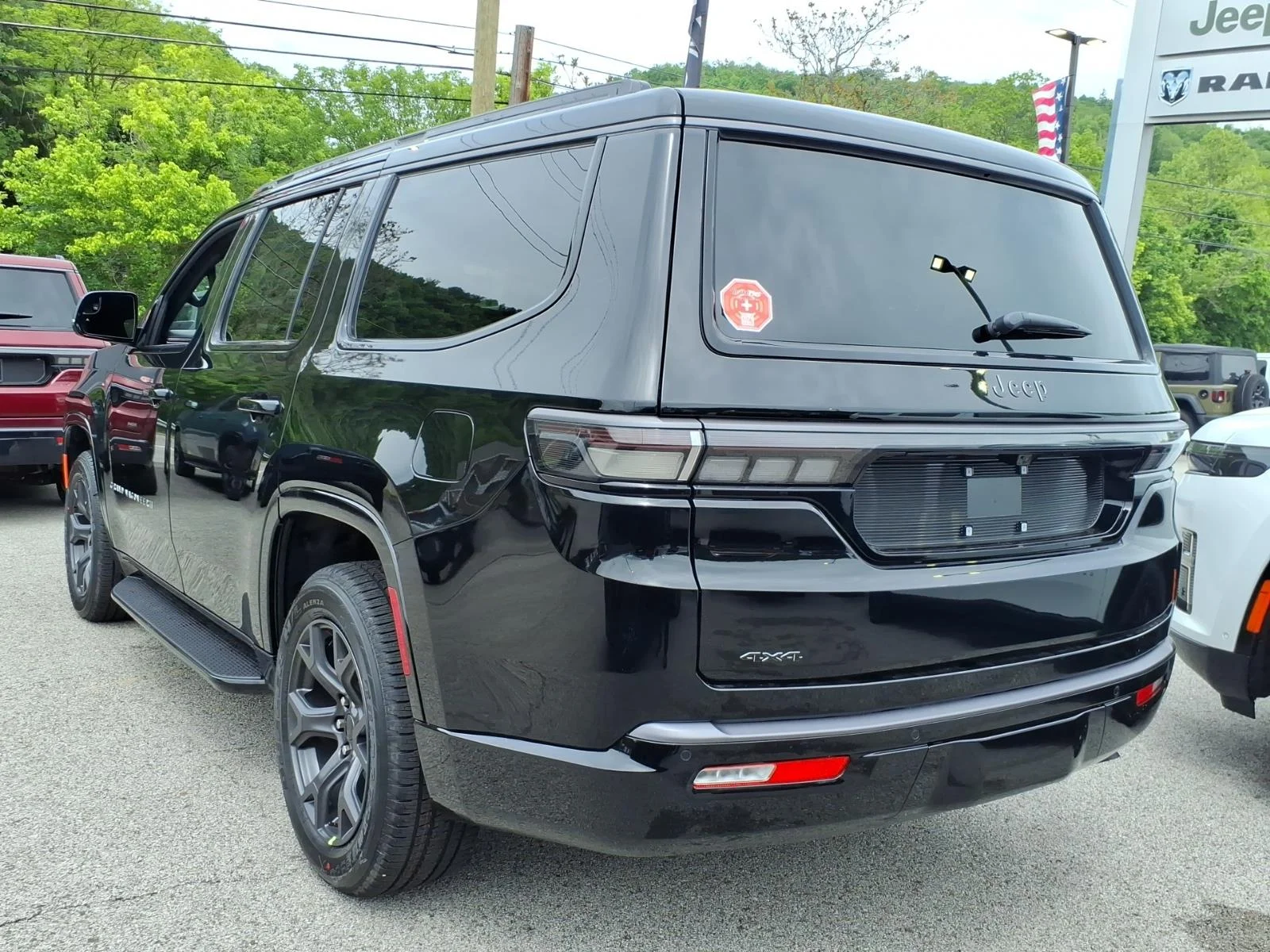 New 2026 High Gloss Black Jeep Limited Altitude image 3