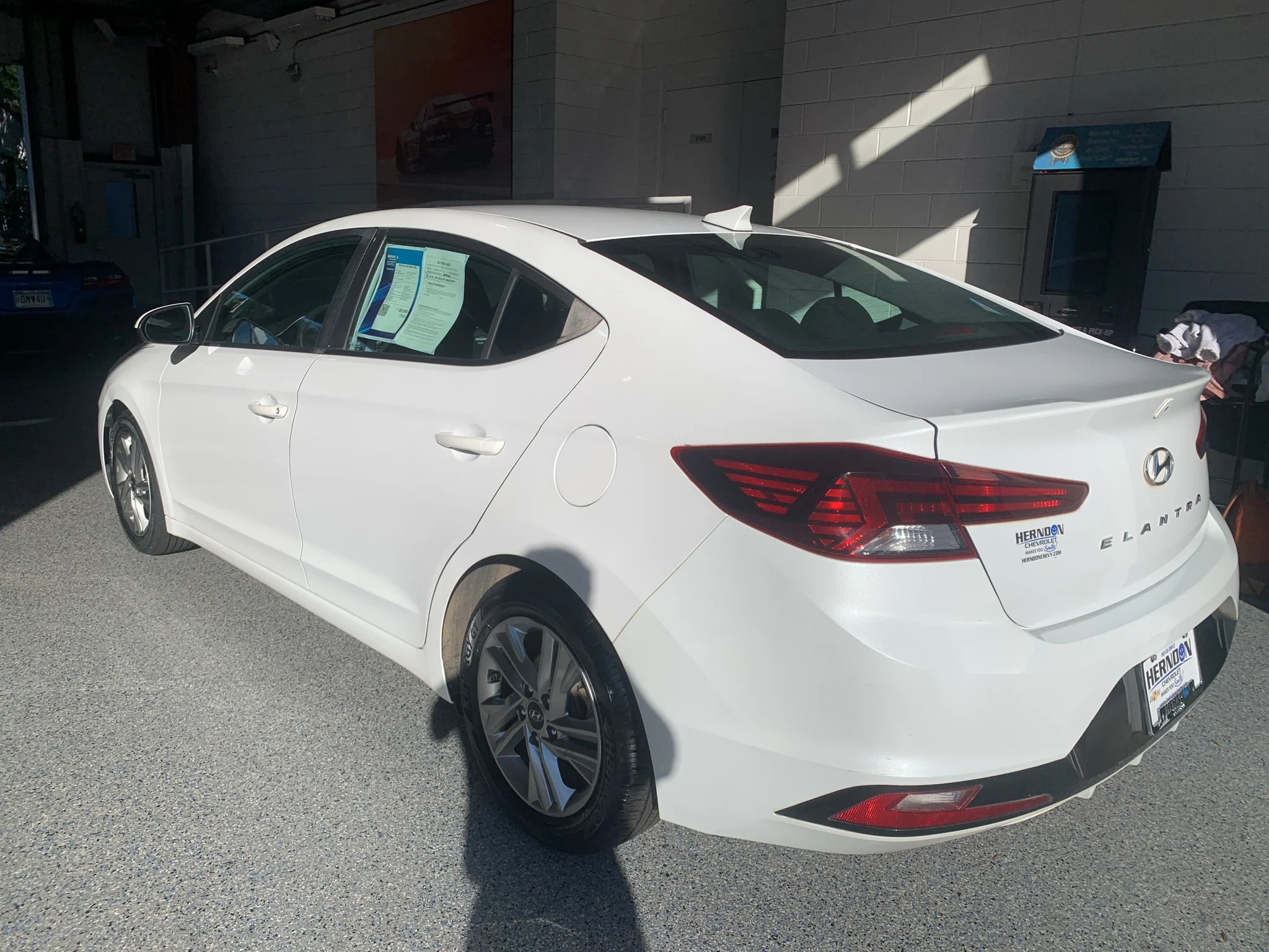 Used 2020  Hyundai SEL image 6