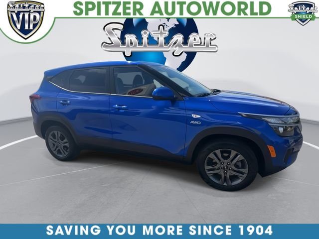 Used 2023 Blue Kia LX image 10