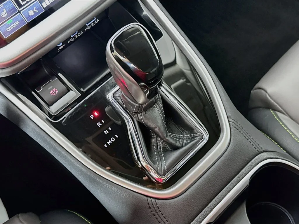 Used 2024 Black Subaru Onyx Edition image 20