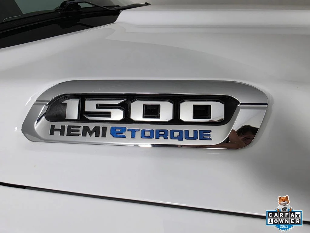 Used 2022 White Ram Big Horn/Lone Star image 12