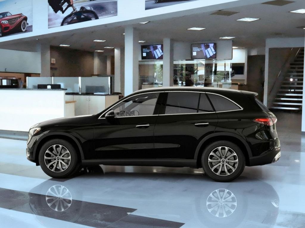 New 2026 Black Mercedes-Benz GLC 300 image 32