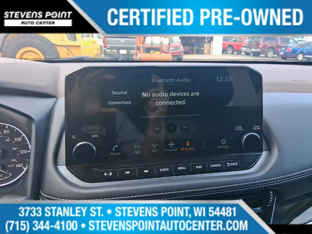Used 2023 Super Black Nissan SL image 24