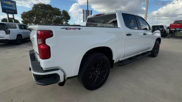 2026 Chevrolet Silverado 1500 Custom - Photo 8