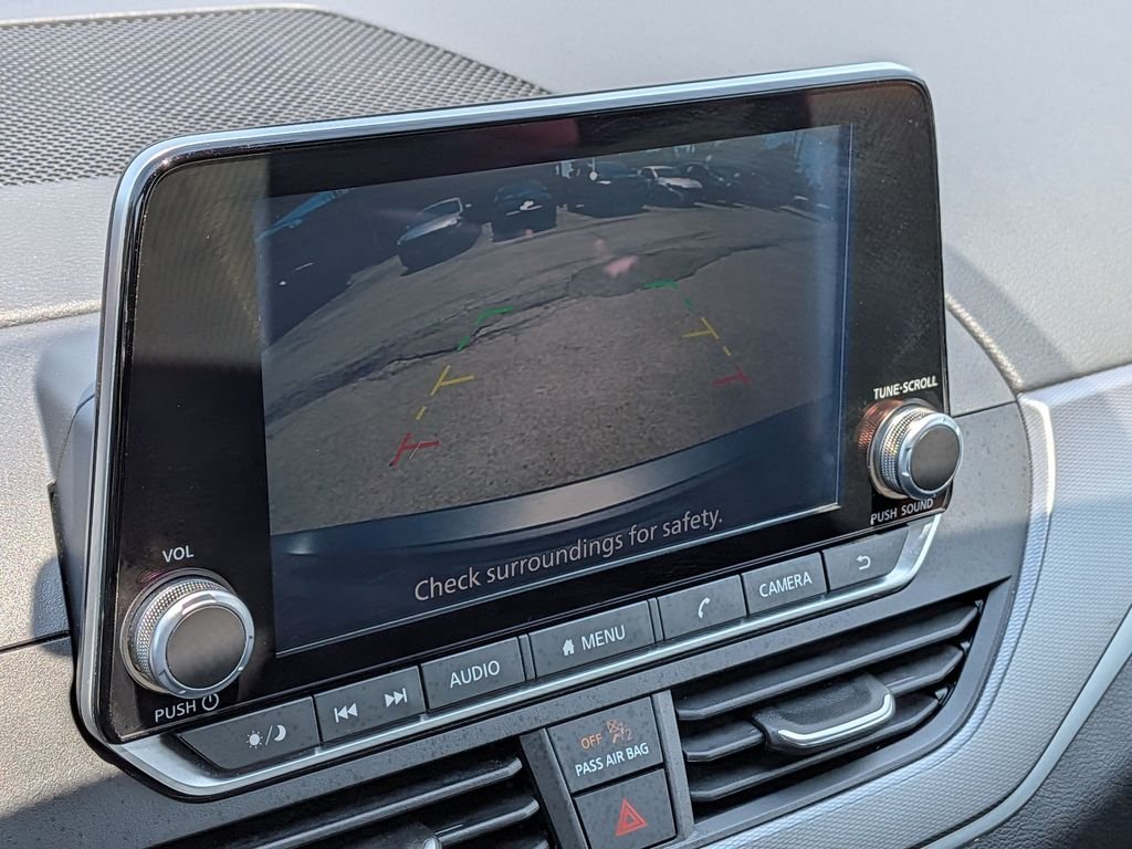 Used 2024 Gray Nissan 2.5 SR image 6