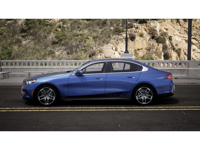 2026 BMW 5 Series 530i - Photo 4