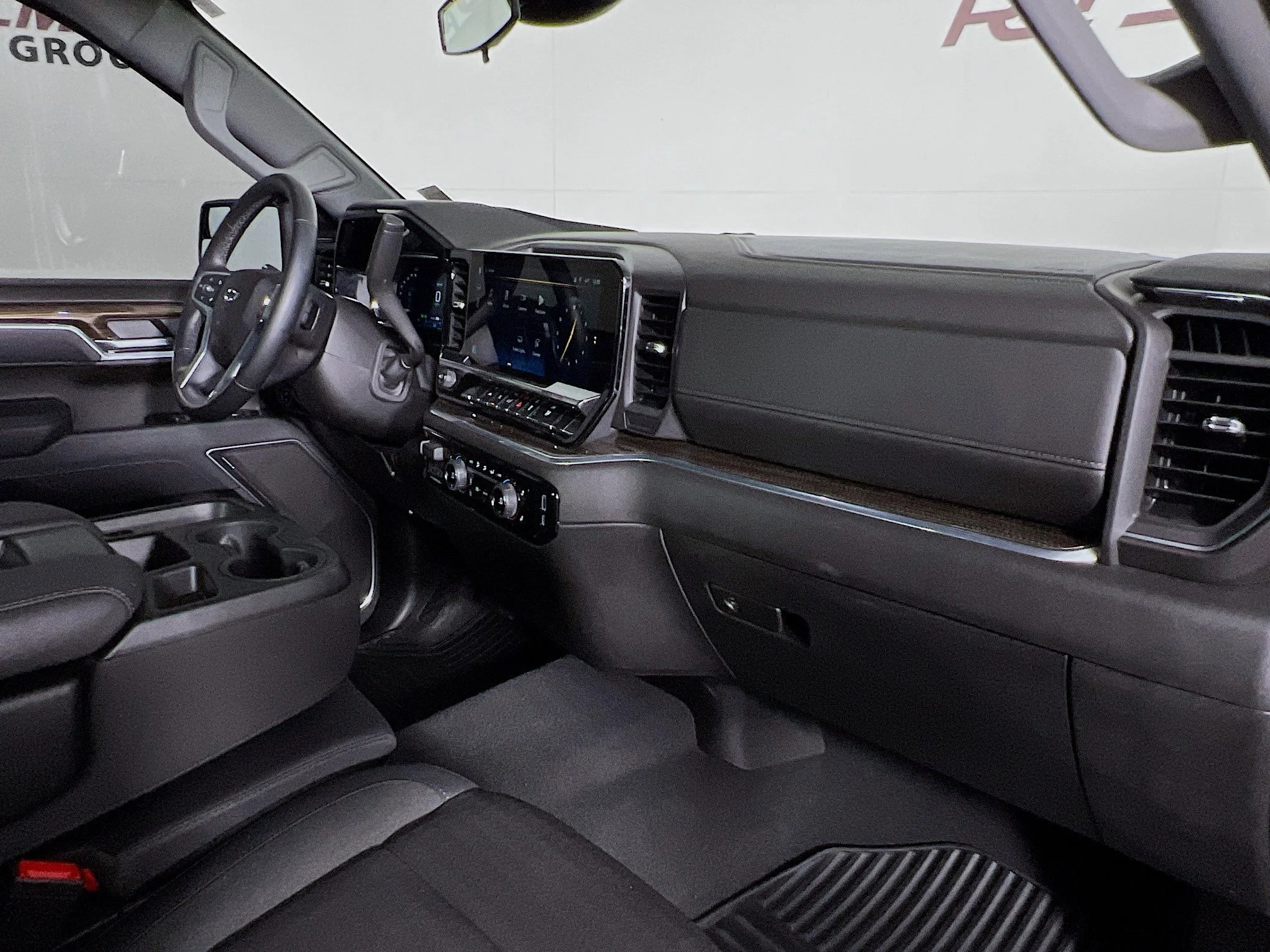 2026 Chevrolet Silverado 1500 RST - Photo 37