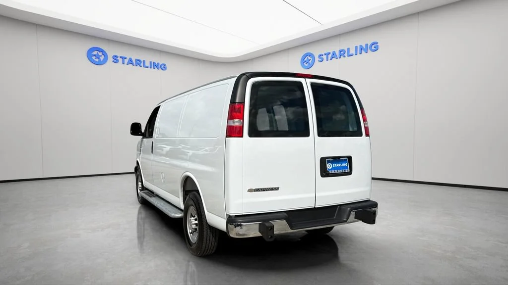 2025 Chevrolet Express Cargo Work Van - Photo 6