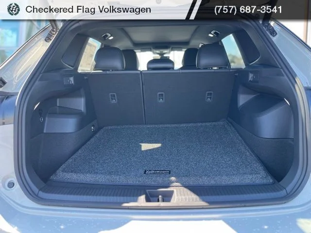 New 2026 Sandstone Volkswagen 2.0T SE R-Line Black image 31