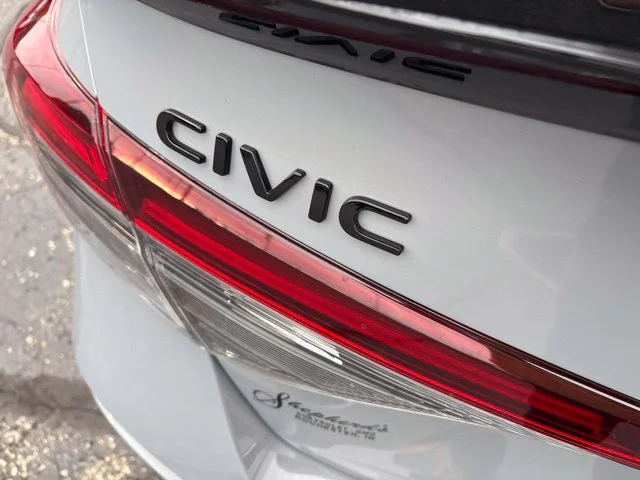 Used 2025 Gray Honda  image 16