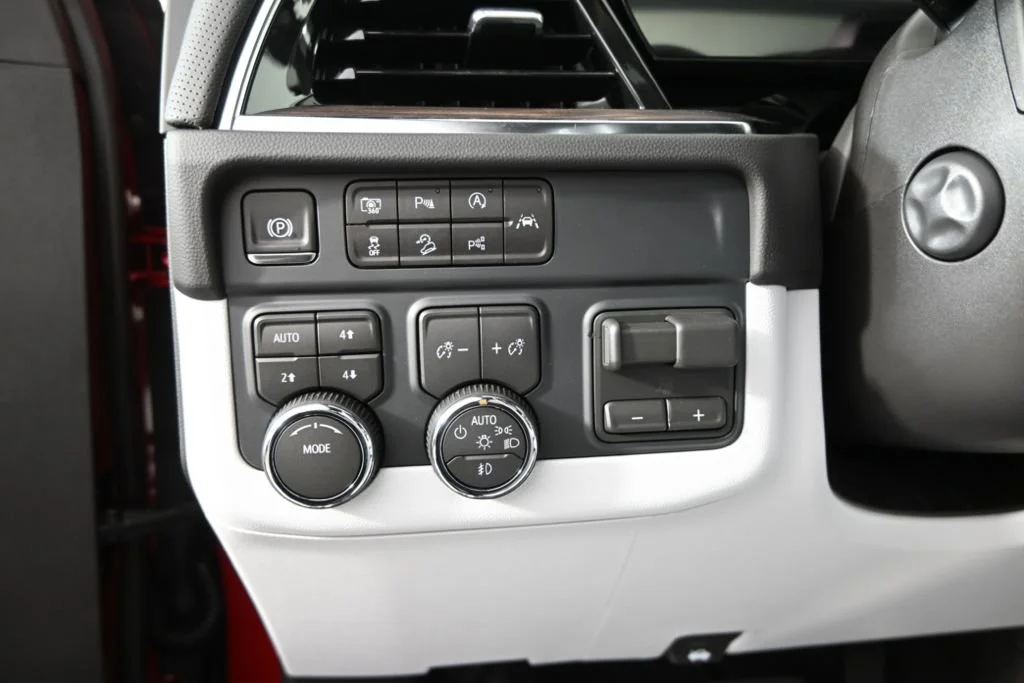 2026 Chevrolet Tahoe Premier - Photo 25