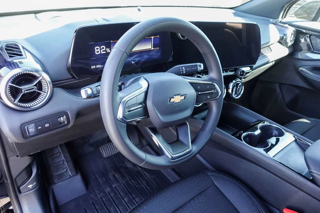 2025 Chevrolet Blazer EV LT - Photo 9