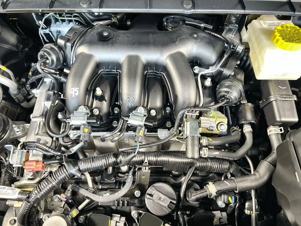 New 2026 Gun Metallic Nissan SL image 17