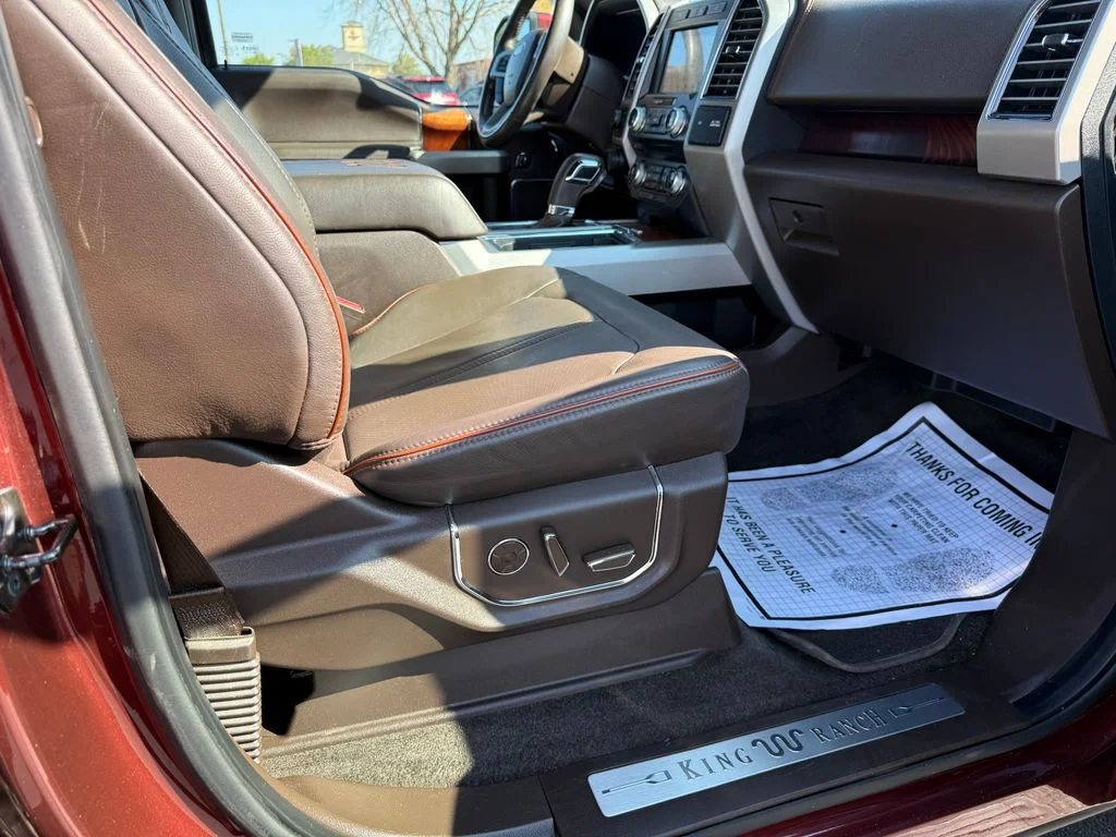 Used 2017 Bronze Fire Metallic Ford King Ranch image 27