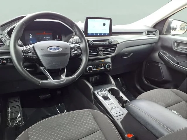 Used 2024  Ford Active image 5