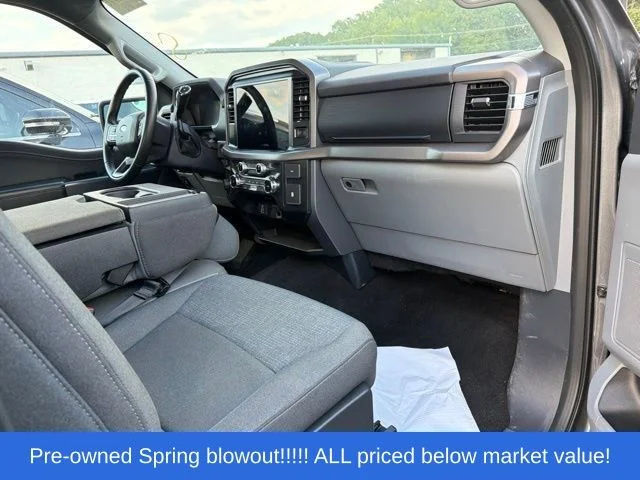 Used 2025 Gray Ford XLT image 13