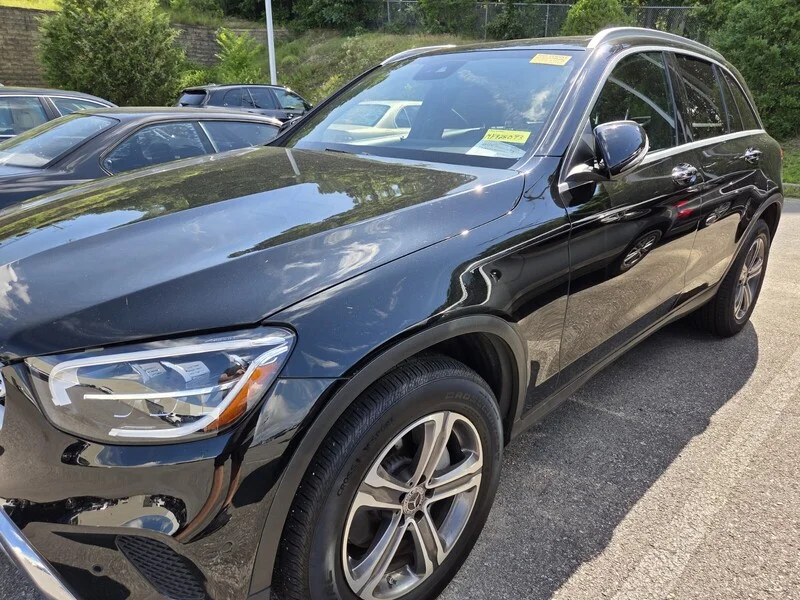 Used 2021  MERCEDES-BENZ GLC 300 image 5