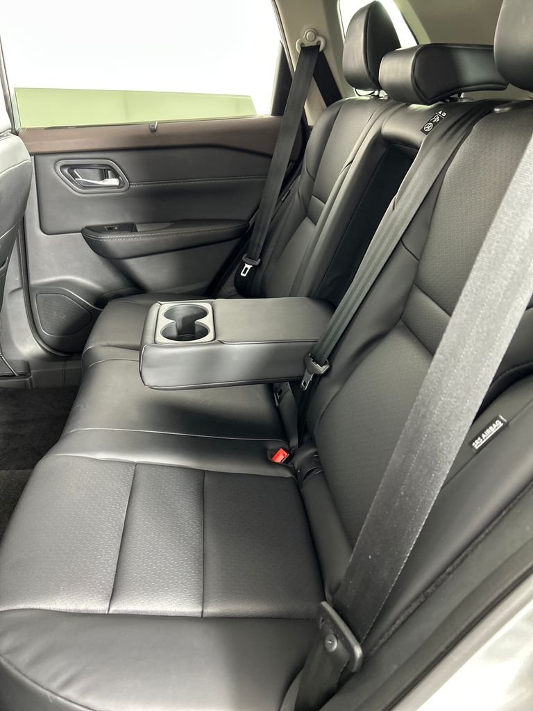 Used 2023 Silver Nissan SV image 17