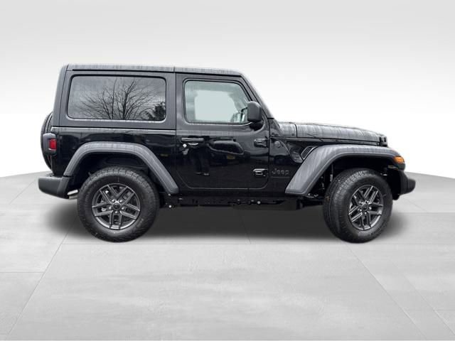New 2026 Black Clear-Coat Exterior Paint Jeep Sport S image 8