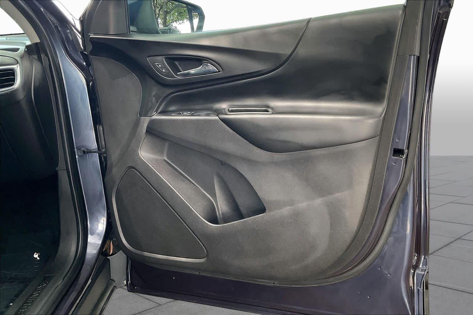 2018 Chevrolet Equinox LT - Photo 23