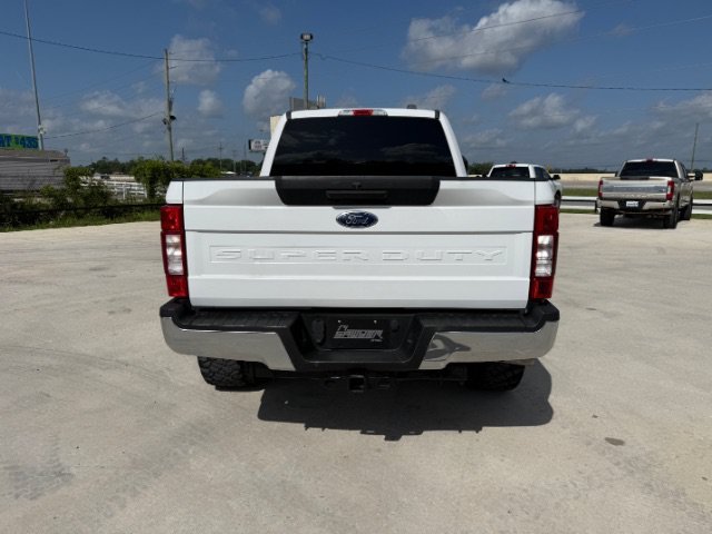 Used 2021 White Ford XLT image 4