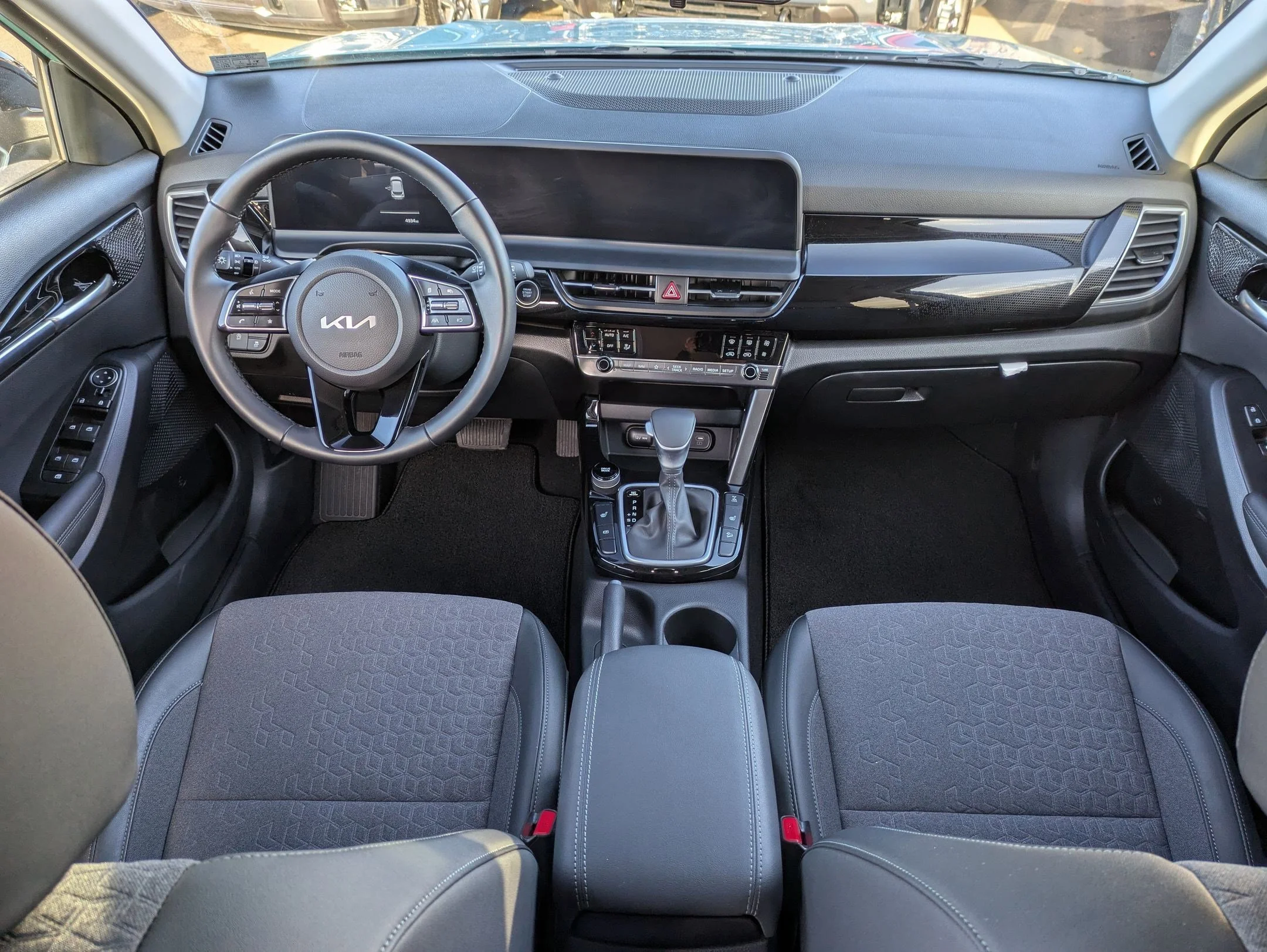 2026 Kia Seltos S - Photo 10
